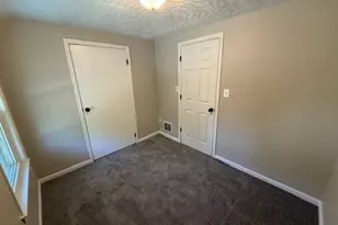 1139 Roslyn Ave, Akron, OH 44320 - Photo 28