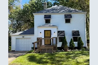 1139 Roslyn Avenue, Akron, OH 44320 - Photo 1