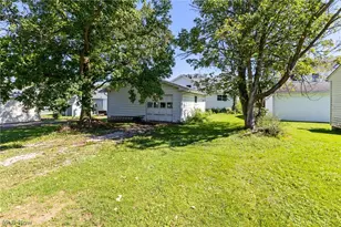730 S Myrtle Ave, Willard, OH 44890 - Photo 38
