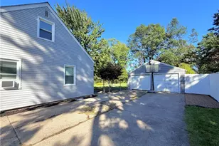 3417 Kneirim Dr, Lorain, OH 44053 - Photo 4