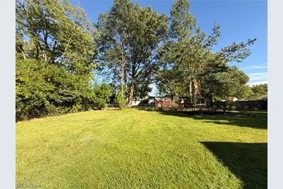3417 Kneirim Drive, Lorain, OH 44053 - Photo 8