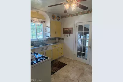 48 21st Street NW, Massillon, OH 44647 - Photo 20