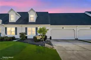 37620 Sturbridge Ln, Willoughby, OH 44094 - Photo 2