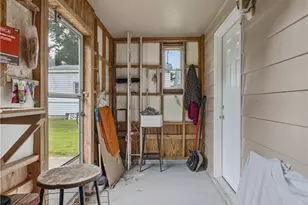 547 W Texas Ave, Sebring, OH 44672 - Photo 28