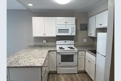 13200 Fairhill Road, Huber Heights, OH 44120 - Photo 22