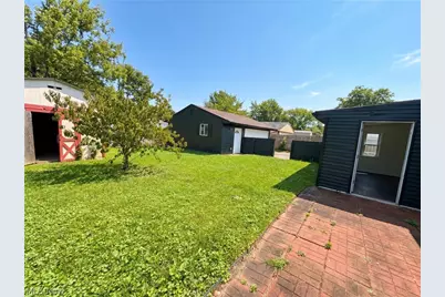 793 Georgetown Avenue, Elyria, OH 44035 - Photo 40
