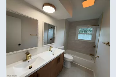 793 Georgetown Avenue, Elyria, OH 44035 - Photo 14