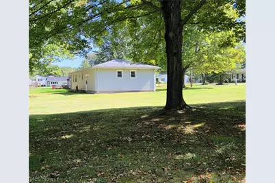 137 Richard Street, Geneva, OH 44041 - Photo 30
