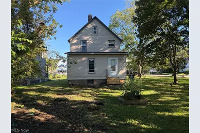 1218 McIntosh Avenue, Akron, OH 44314 - Photo 2