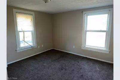 1218 McIntosh Avenue, Akron, OH 44314 - Photo 10