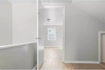 729 Pasadena Avenue, Youngstown, OH 44502 - Photo 24