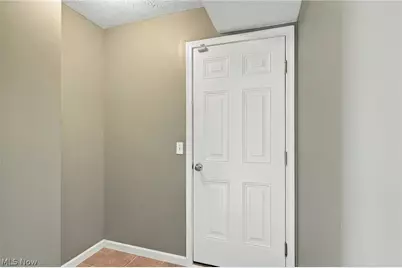 8735 Ashton Pl Drive, North Ridgeville, OH 44039 - Photo 8