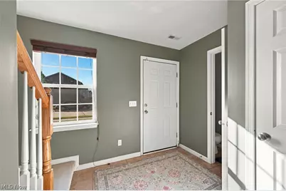 8735 Ashton Pl Drive, North Ridgeville, OH 44039 - Photo 4