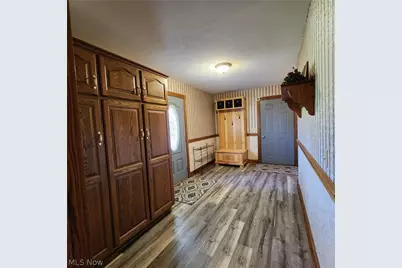 18787 Cadiz Road, Lore City, OH 43755 - Photo 10