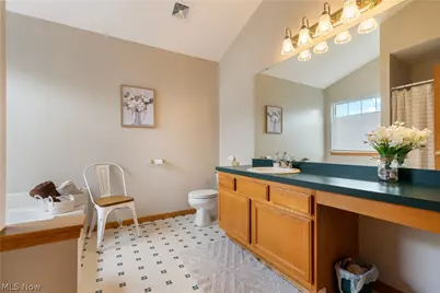 419 Treeview Drive, Wadsworth, OH 44281 - Photo 20