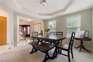 419 Treeview Dr, Wadsworth, OH 44281 - Photo 6