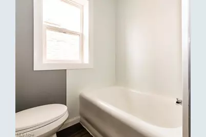 2241 Tuscarawas Street W, Canton, OH 44708 - Photo 16