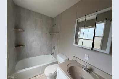 3901 Woburn Avenue, Loveland, OH 44109 - Photo 10