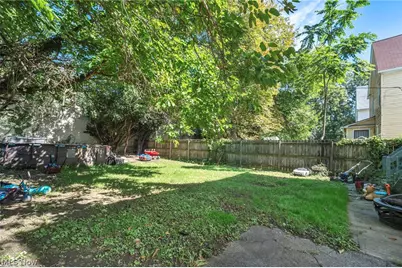 10631 Dupont Avenue, Loveland, OH 44105 - Photo 6