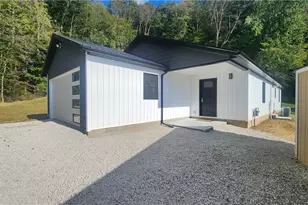 426 McCrea Ave, Dennison, OH 44621 - Photo 2