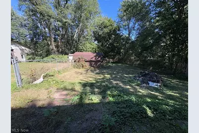 1044 Milan Street N, Canal Fulton, OH 44614 - Photo 16
