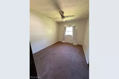 1044 Milan Street N, Canal Fulton, OH 44614 - Photo 4