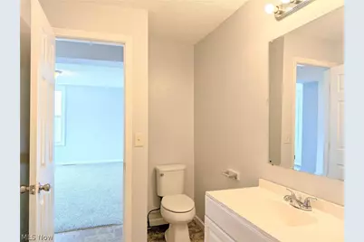 290 W Main Street, Alliance, OH 44601 - Photo 12