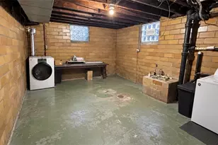 127 Roosevelt Ave, Waynesburg, OH 44688 - Photo 32