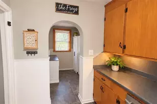 127 Roosevelt Ave, Waynesburg, OH 44688 - Photo 14
