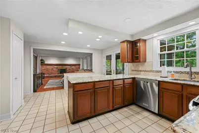 7377 Amanda Place, Concord Twp, OH 44077 - Photo 8
