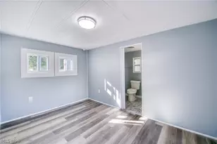 172 Paradise Blvd, Madison, OH 44057 - Photo 12