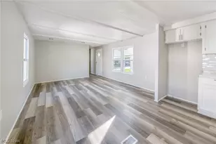 172 Paradise Blvd, Madison, OH 44057 - Photo 6