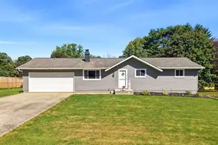 10457 Persimmon St NW, Canal Fulton, OH 44614 - Photo 1