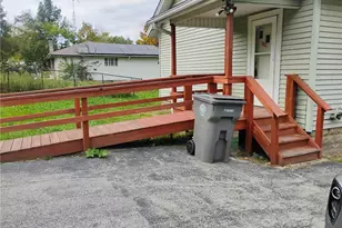 1935 Cherry Hill Ave, Youngstown, OH 44509 - Photo 2