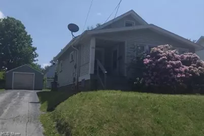 1935 Cherry Hill Avenue, Youngstown, OH 44509 - Photo 2