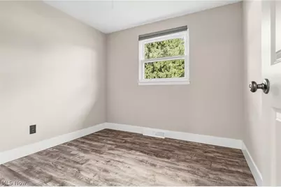 4125 Ashway Avenue SE, Canton, OH 44707 - Photo 32