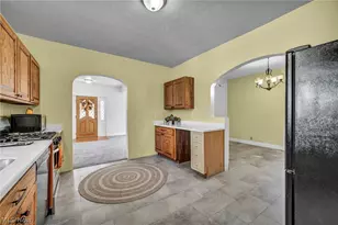 42027 Griswold Rd, Elyria, OH 44035 - Photo 18