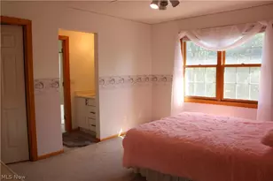 8766 Pointe Dr, Grandview Heights, OH 44147 - Photo 22