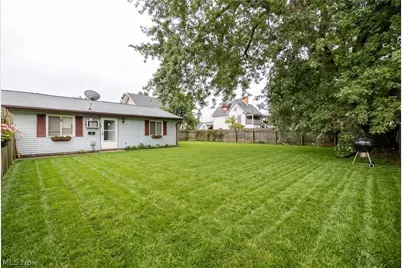 1409 Rowland Avenue NE, Canton, OH 44705 - Photo 26