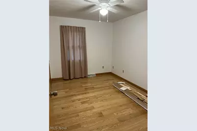 68988 Clearview Acres Road, Bridgeport, OH 43912 - Photo 8