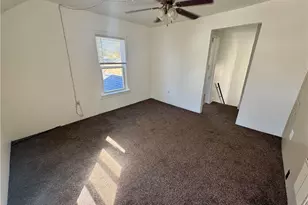 423 7th St, Fairport Harbor, OH 44077 - Photo 18