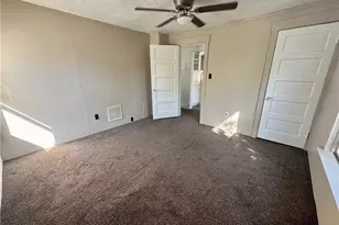 423 7th St, Fairport Harbor, OH 44077 - Photo 24