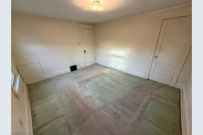 1547 Maple Avenue NE, Canton, OH 44705 - Photo 10