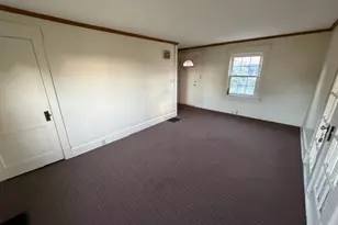 1547 Maple Ave NE, Canton, OH 44705 - Photo 4
