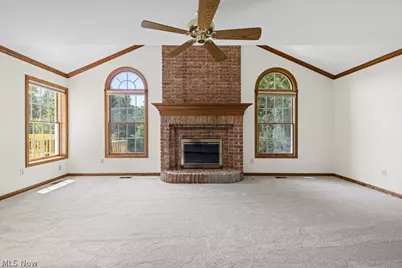 6962 Mapleridge Circle NW, Canton, OH 44718 - Photo 8