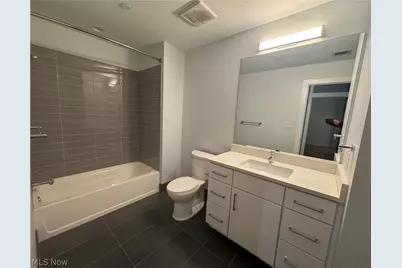 1587 E 31st Street #121, Loveland, OH 44114 - Photo 8