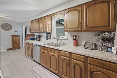 131 38th Street SW, Canton, OH 44706 - Photo 16