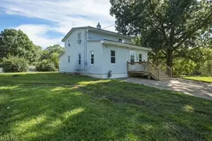 2770 Ithaca Ave, Lakemore, OH 44312 - Photo 2