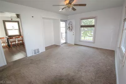 2476 Albrecht Avenue, Akron, OH 44312 - Photo 4