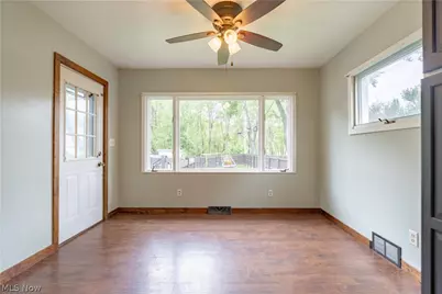 417 Tuscarawas Avenue NW, Brewster, OH 44613 - Photo 22